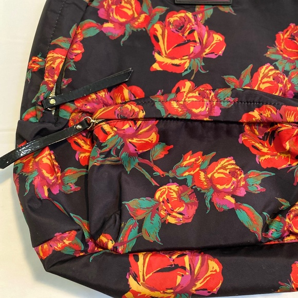 VTG Betsey Johnson Floral backpack - Picture 3 of 10
